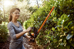 WORX WG261 20V (2.0Ah) Power Share 20-inch Cordless Hedge Trimmer, Battery and Charger included